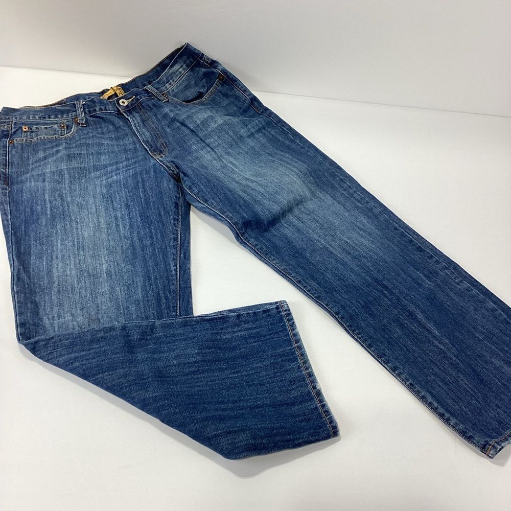 Lucky Brand Jeans Woodsmen Vintage Straight Short Inseam Distressed Size 36